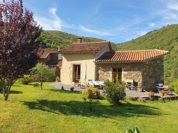 Image No.1-2 Bed House for sale