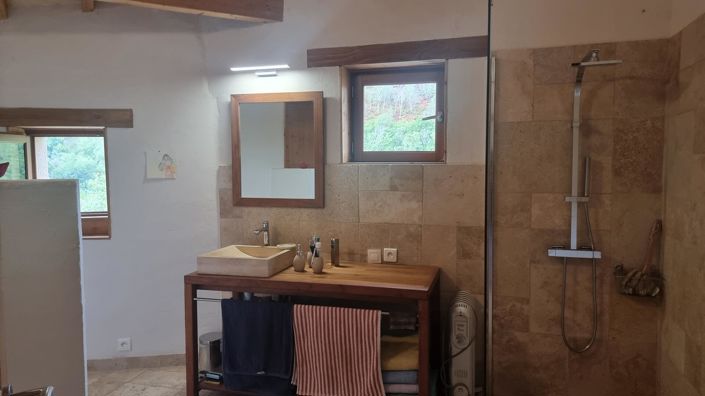 Image No.9-2 Bed House for sale