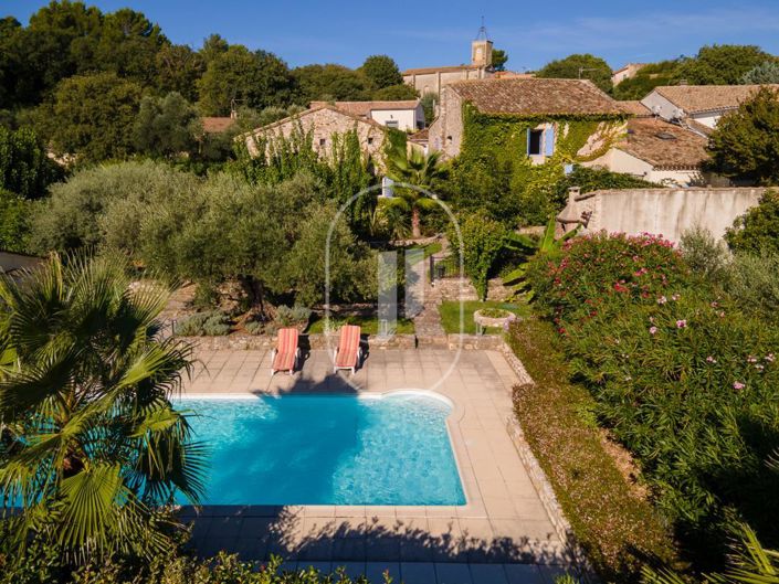Image No.1-Maison de 6 chambres à vendre à Uzès