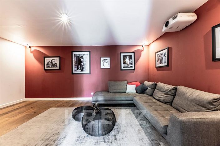 Image No.15-6 Bed House for sale