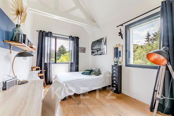 Image No.16-6 Bed House for sale