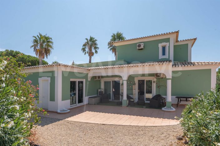 Image No.28-4 Bed House for sale