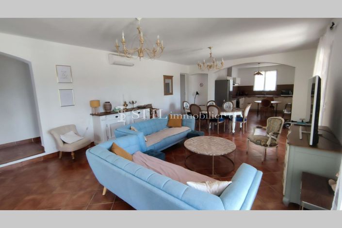 Image No.4-3 Bed House for sale