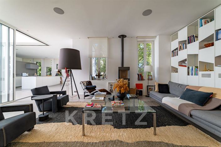 Image No.3-6 Bed House for sale