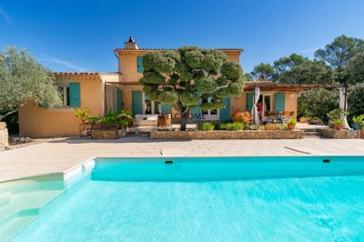 Maison de 3 chambres à vendre à Barjols