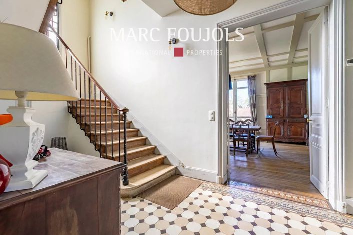 Image No.5-7 Bed House for sale