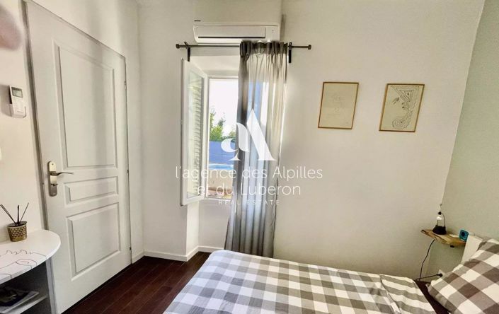 Image No.21-3 Bed House for sale