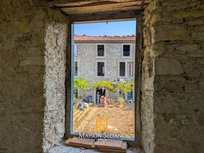 Image No.15-10 Bed House for sale