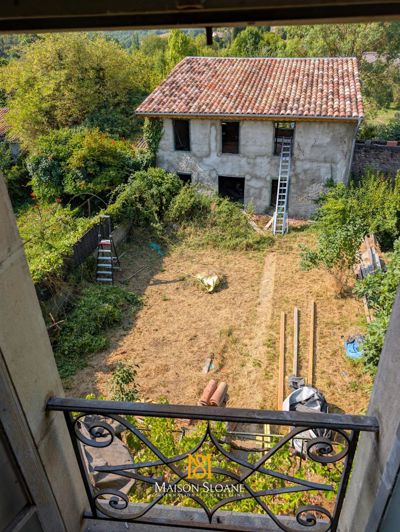 Image No.23-10 Bed House for sale