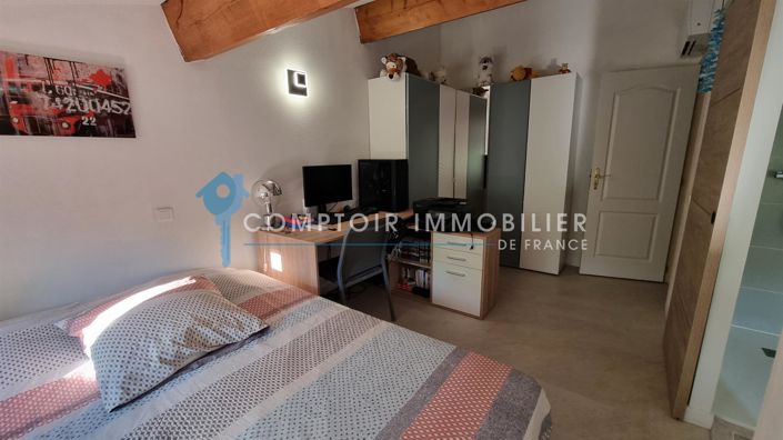 Image No.12-2 Bed House for sale