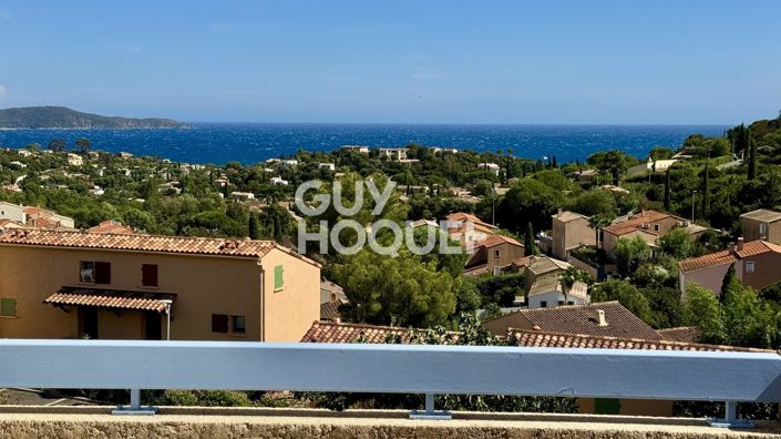 Image No.1-Appartement de 2 chambres à vendre à Cavalaire-sur-Mer