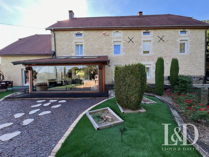 Image No.11-House for sale