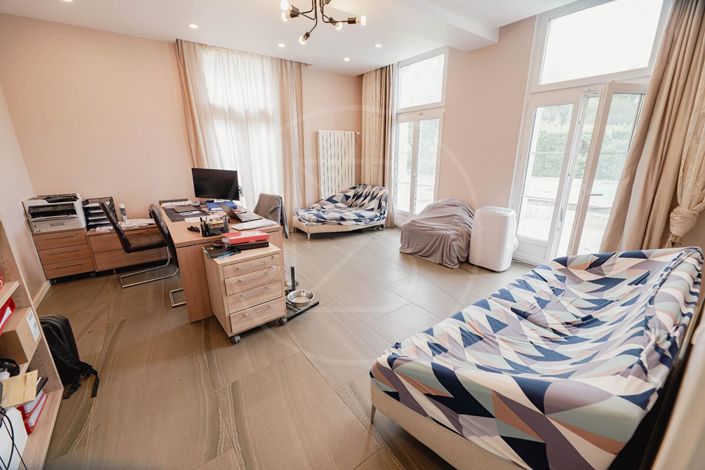 Image No.7-Propriété de 6 chambres à vendre à Saint-Emilion