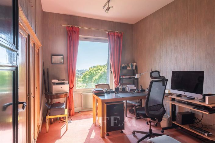 Image No.15-5 Bed House for sale