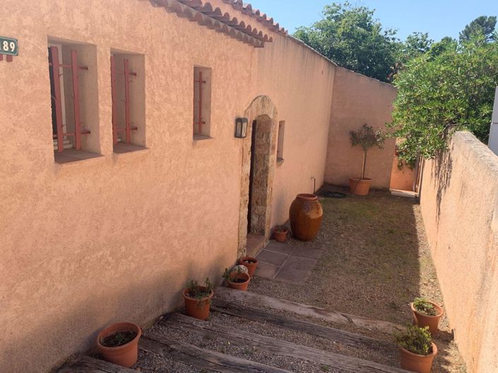 Image No.3-3 Bed House for sale