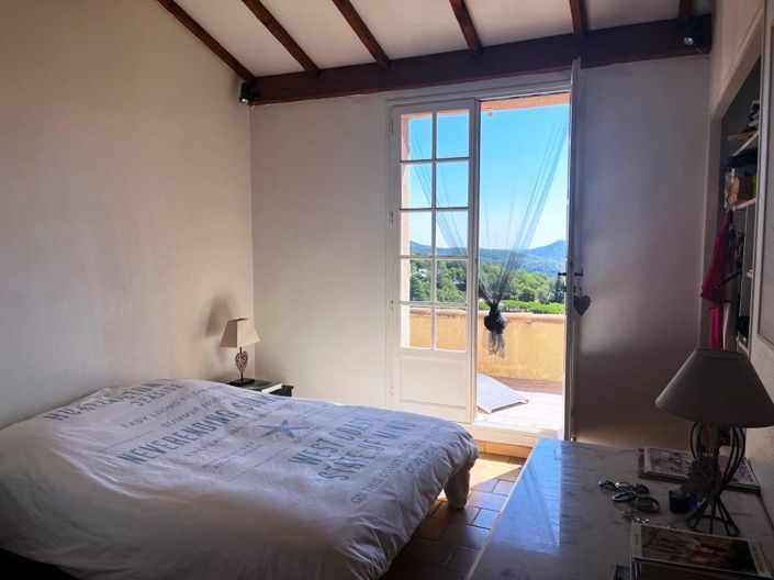 Image No.6-3 Bed House for sale