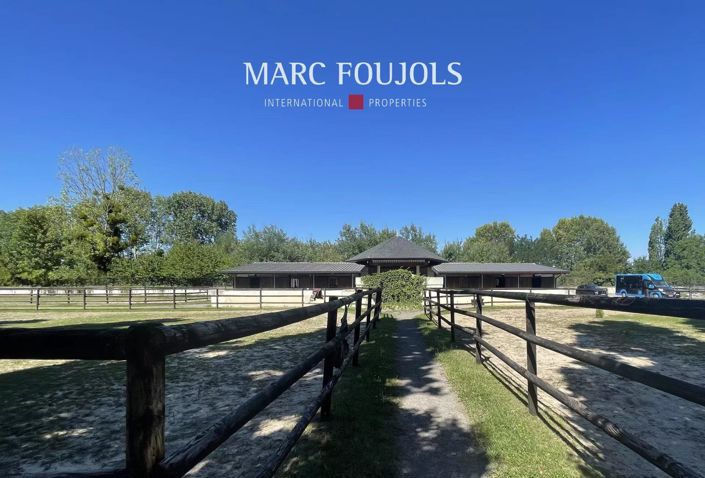 Image No.26-7 Bed House for sale