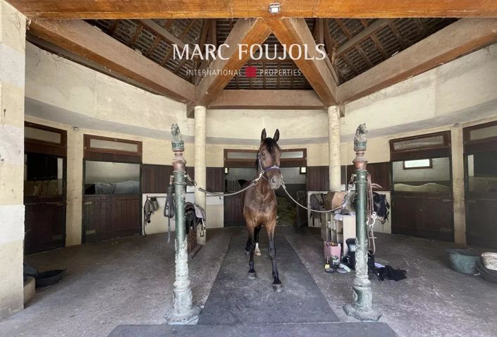 Image No.27-7 Bed House for sale