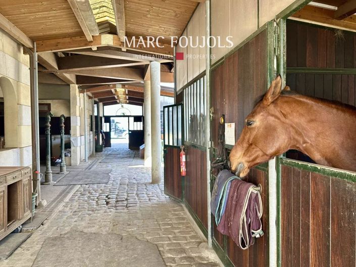 Image No.31-7 Bed House for sale