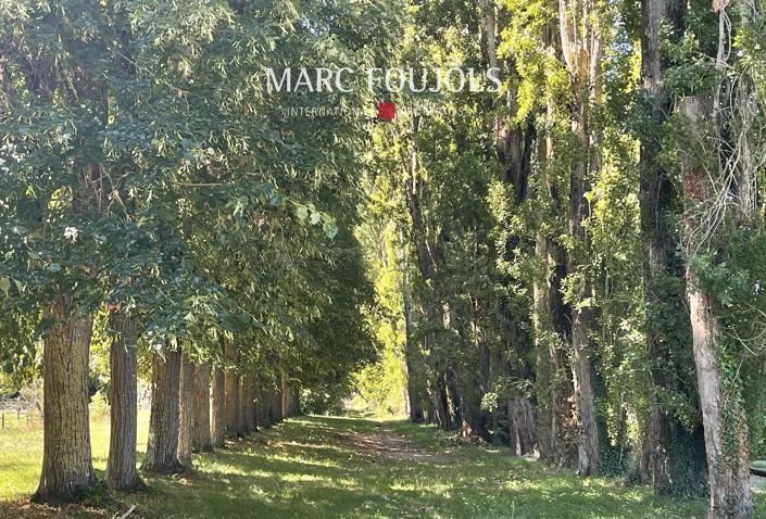 Image No.35-7 Bed House for sale