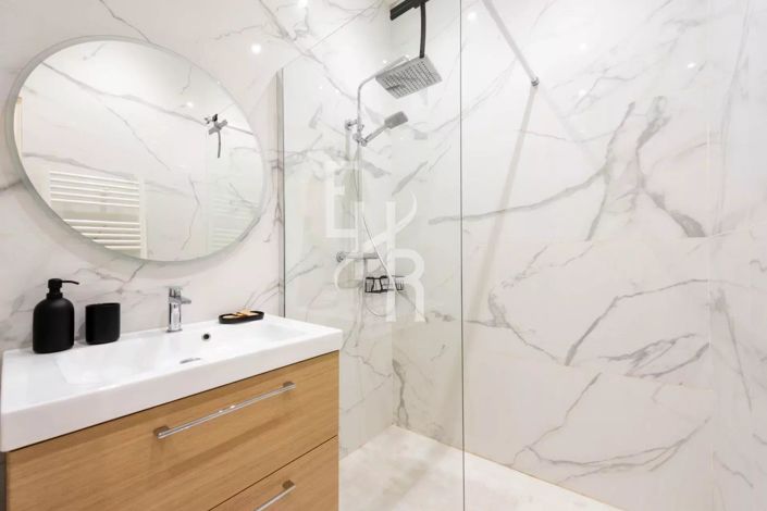 Image No.13-2 Bed Apartment for sale