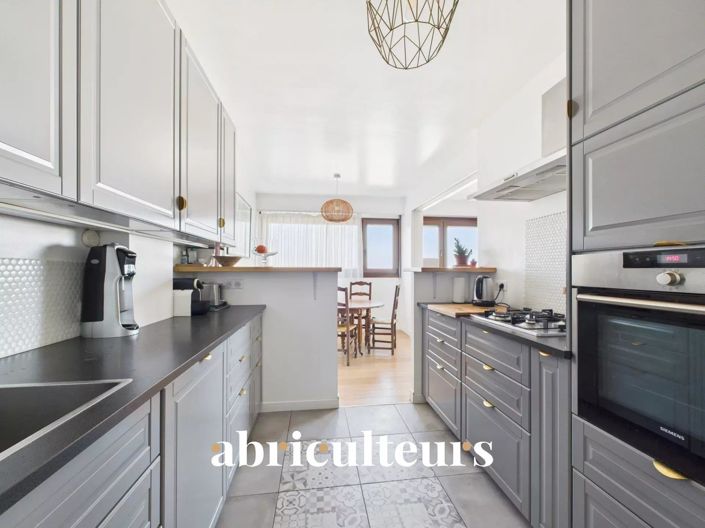 Image No.6-2 Bed Apartment for sale