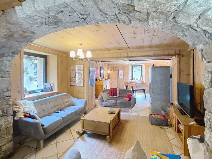 Image No.8-House for sale