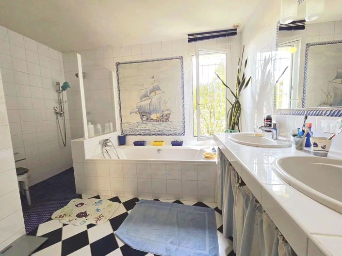 Image No.10-Maison de 4 chambres à vendre à Monségur