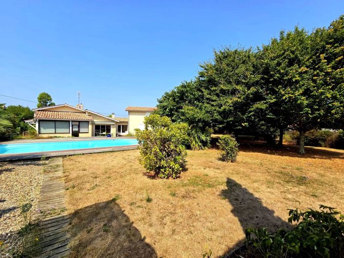 Image No.2-Maison de 4 chambres à vendre à Monségur