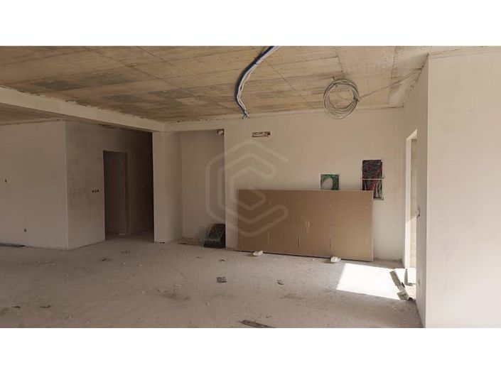 Image No.15-3 Bed House for sale