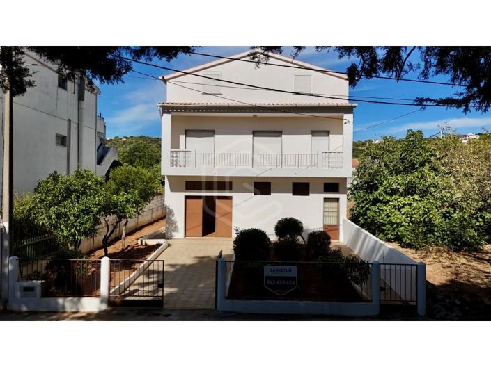 Image No.3-2 Bed House for sale