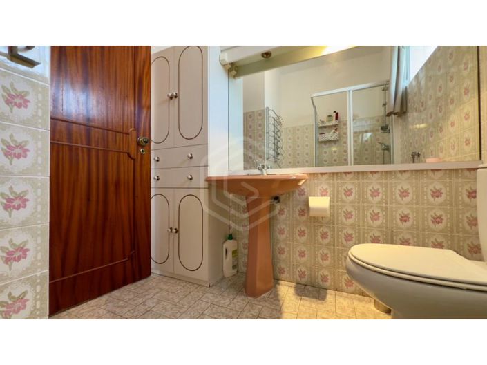 Image No.46-2 Bed House for sale