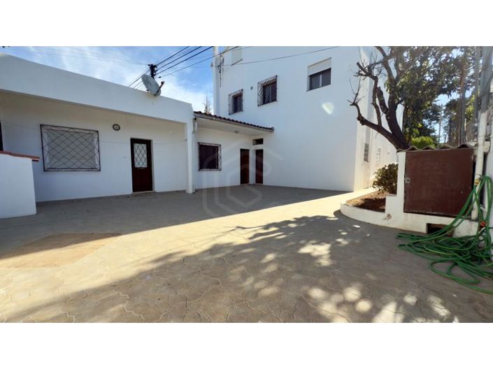 Image No.5-Maison de 2 chambres à vendre à Loule