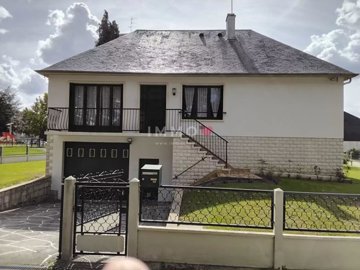 1 - Lisieux, House