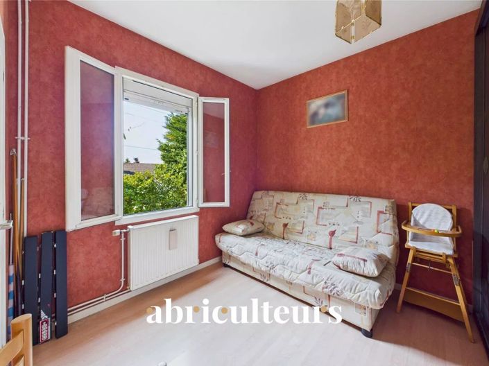 Image No.10-4 Bed House for sale