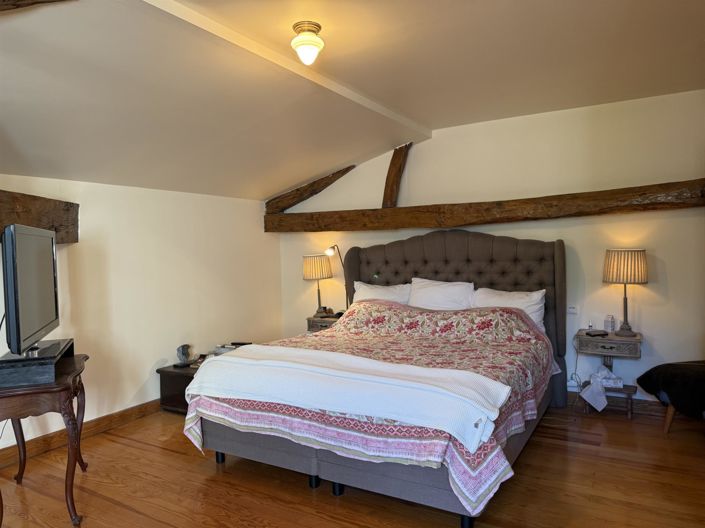 Image No.14-5 Bed House for sale