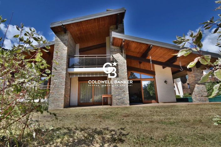 Image No.1-5 Bed House for sale