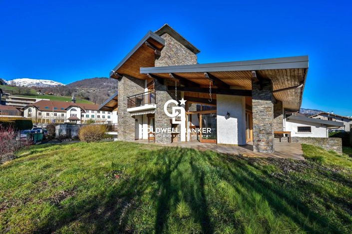 Image No.16-5 Bed House for sale