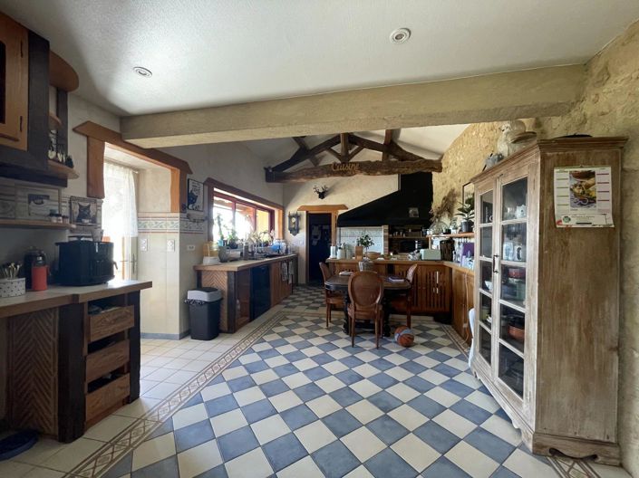 Image No.6-Maison de 12 chambres à vendre à Mirande