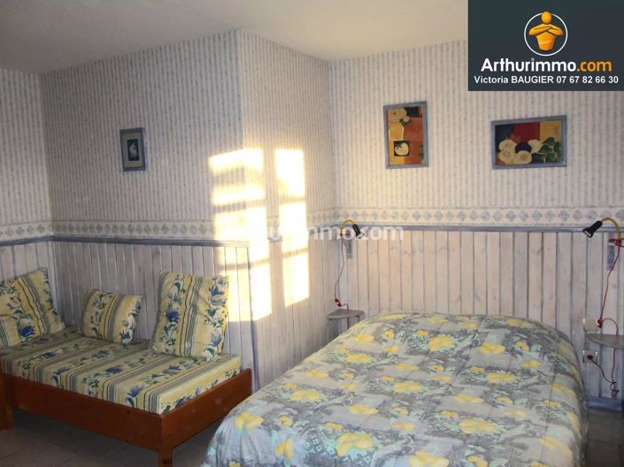 Image No.8-4 Bed House for sale