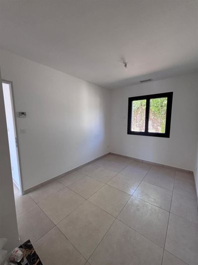 Image No.9-Maison de 3 chambres à vendre à Bassan