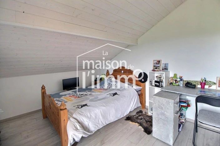 Image No.10-4 Bed House for sale