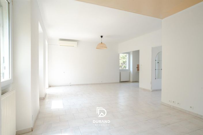 Image No.4-Maison de 6 chambres à vendre à Bouches-du-Rhône