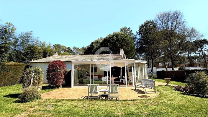 Image No.3-3 Bed House for sale