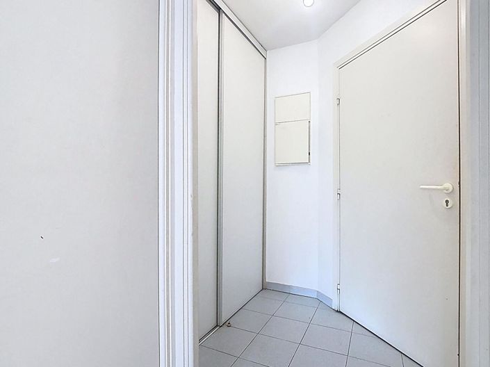 Image No.11-1 Bed Apartment for sale