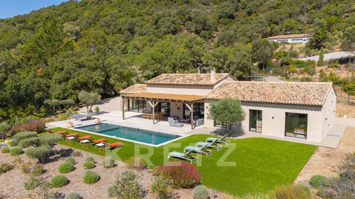 Image No.4-4 Bed House for sale