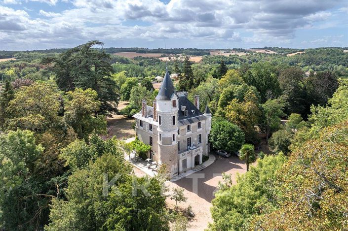 Image No.16-Propriété de 8 chambres à vendre à Saint-Estèphe