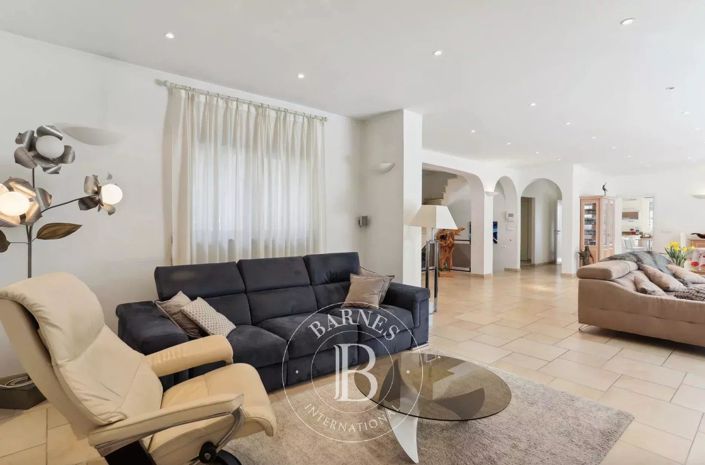 Image No.11-Maison de 4 chambres à vendre à Mandelieu-la-Napoule