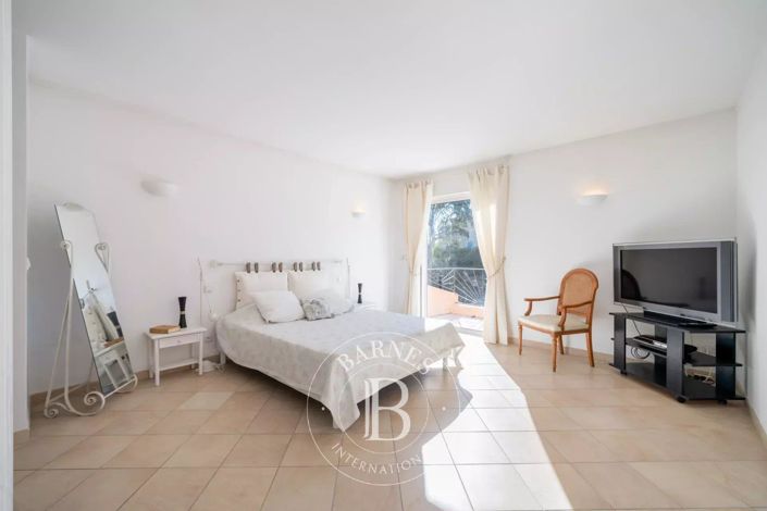 Image No.12-Maison de 4 chambres à vendre à Mandelieu-la-Napoule