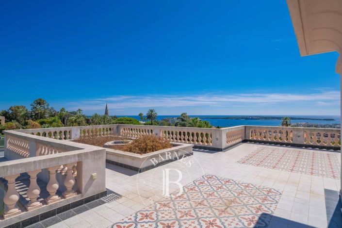 Image No.4-4 Bed House for sale